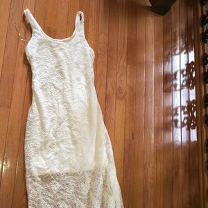 White lace maxi dress